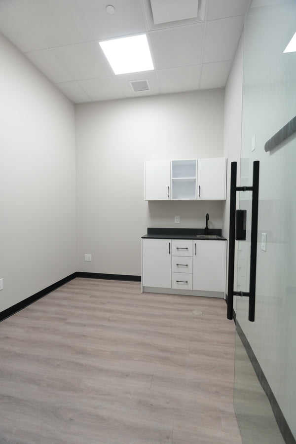 Brampton Suite 112 — photo 2