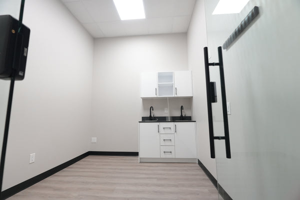 Brampton Suite 114 — photo 1