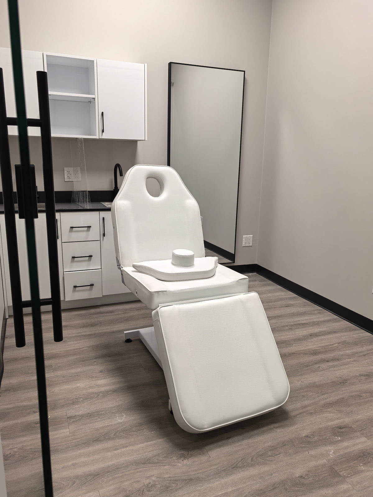 Brampton Suite 113