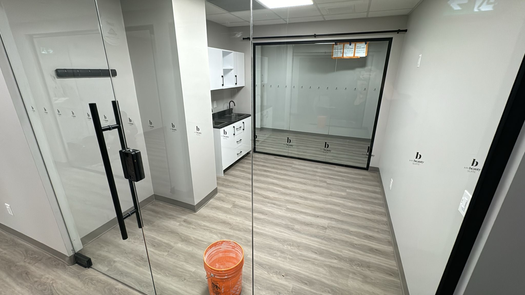 Eglinton Suite 118