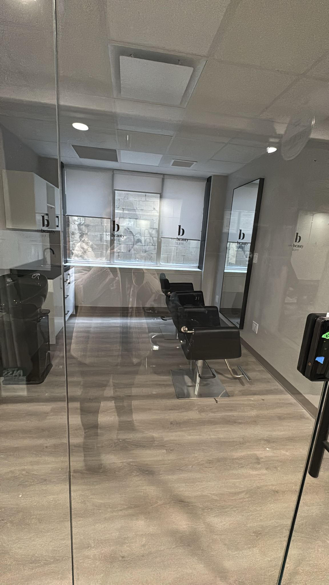 Eglinton Suite 111