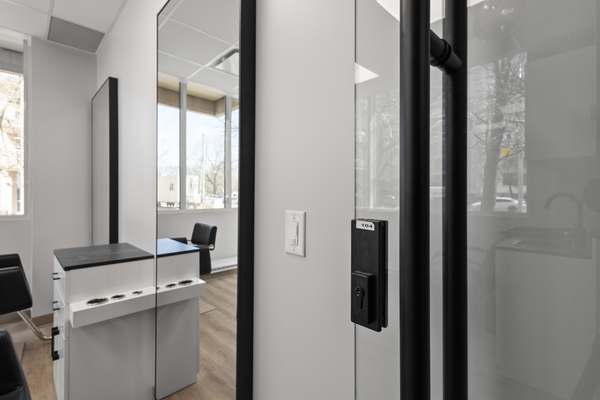 Fleet Suite 104 — photo 1