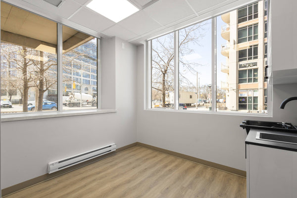 Fleet Suite 106 — photo 2
