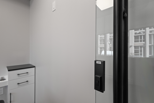Fleet Suite 107 — photo 3
